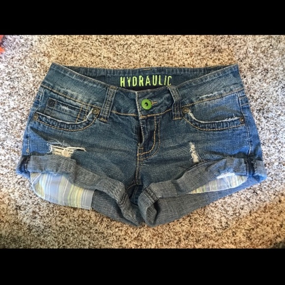 Shorts Bundle - Picture 2 of 7